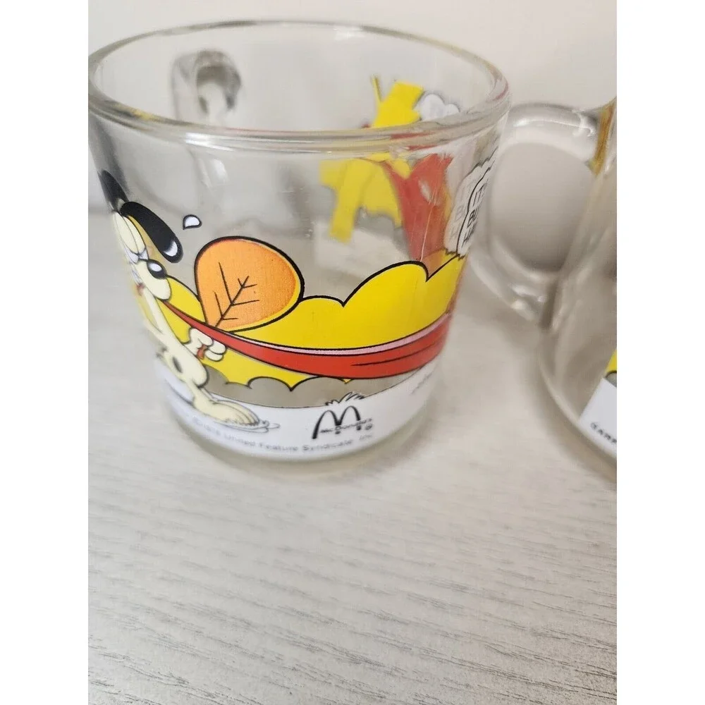 Vintage Garfield And Odie Mcdonalds Cups 1978‎ Set Of 2